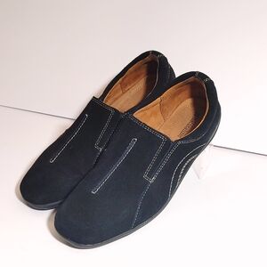 Naturalizer Black Suede Loafers Womens Size 6M Slip On Topstitch Soft Flats